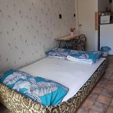 Toth Nyaralo Aparthotel Balatongyorok
