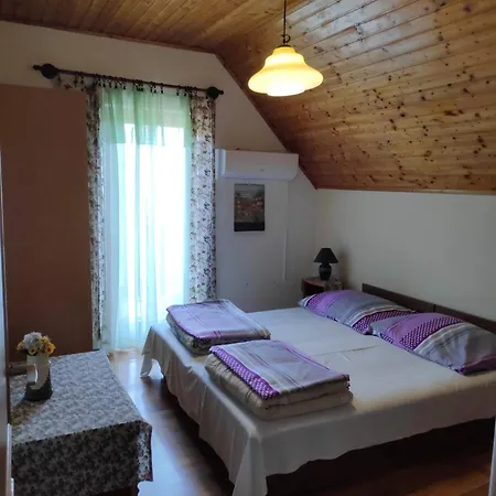 Aparthotel Toth Nyaralo *
